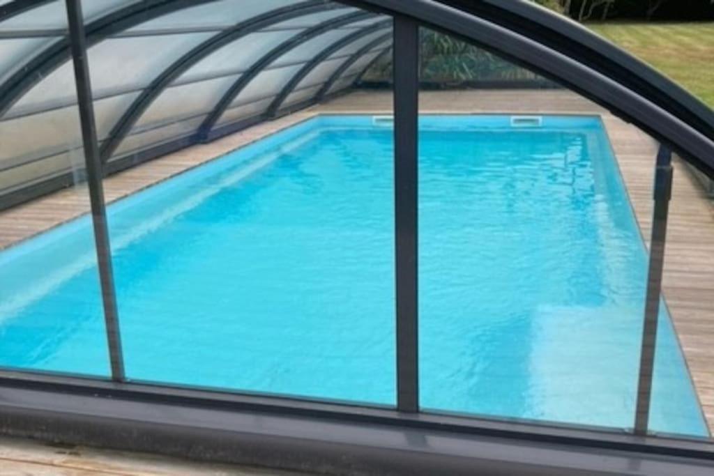 Le Gite Marie-Galante : Belle Maison D'Hotes Avec Acces Piscine En Ete Lanmeur Exterior foto