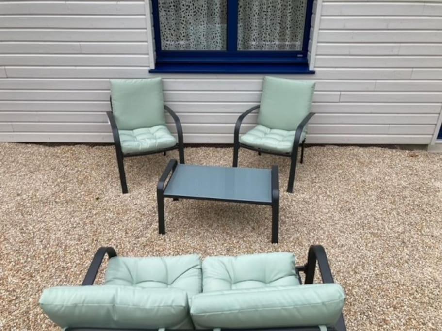 Le Gite Marie-Galante : Belle Maison D'Hotes Avec Acces Piscine En Ete Lanmeur Exterior foto